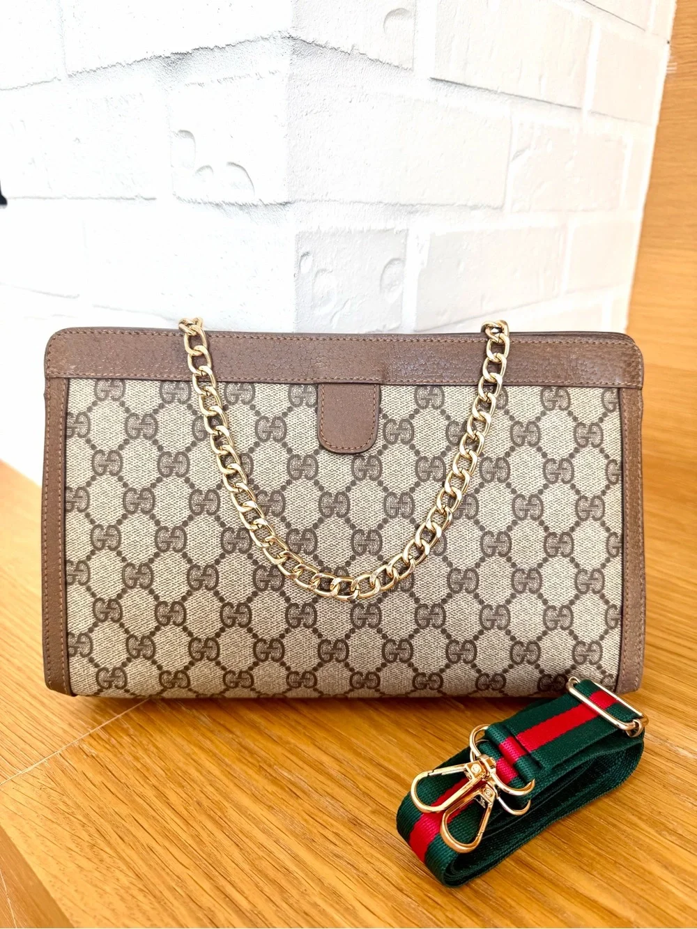Gucci Authentic Vintage Monogram Sherry Line Clutch / Crossbody Bag